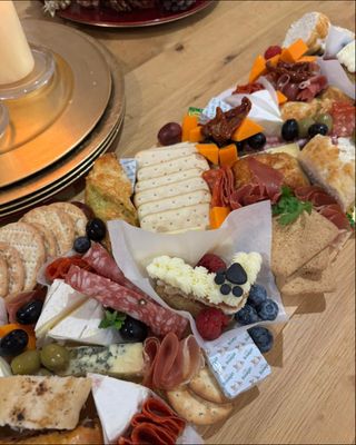 A table of cheese and
      crackers